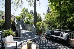 Charming Riverfront Home•Free Parking•4 King Beds - Image 2