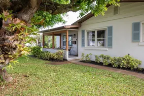Downtown Vero Home | Sleeps 6+| 3 Miles to Beach - Image 4