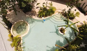Fully-Equipped, Pool, Street Parking & Fast Wifi - Image 2