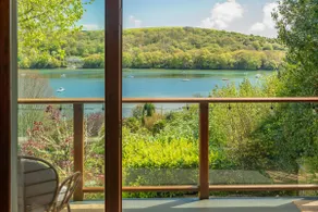 River Retreat - Image 5
