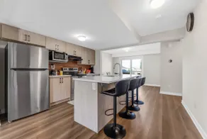 Modern 3Bdrm Townhouse – Perfect Ottawa Getaway! - Image 3