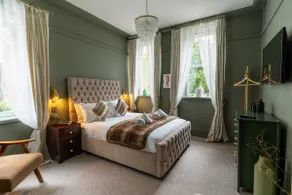 Hob Hurst - Image 5