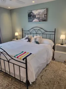 King Suite w/ Barrel Sauna & Private Patio - Image 3