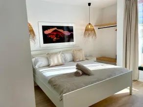 Lilias home - private heatable pool, BBQ, free wifi - Image 3