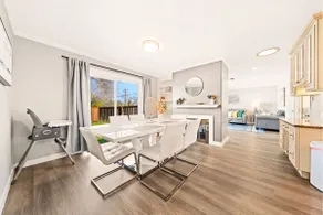 Spacious Silicon Valley 4BR Home with 2 Masters - Image 2