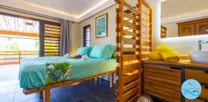 Tiare Beach House - Image 3