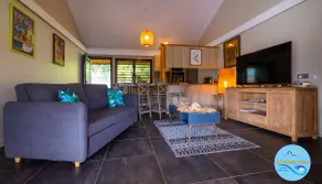 Tiare Beach House - Image 2