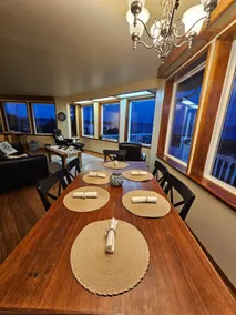 Spacious beach house with a view - Image 5