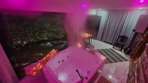 A Unique Experience at an Airbnb Favorite. - Image 3