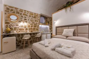 Anima Suite: Sauna, Jacuzzi, Turkish Bath and Kitchen - Image 2