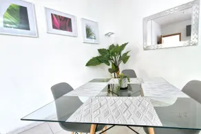 Perfect Location and Big Appartment - Image 5
