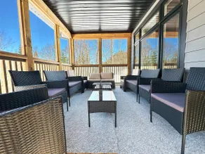 3000sqf Private retreat 7 beds Muskoka Algonquin - Image 4