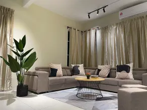 Heliconia Home • 17 Pax • Pool @ AEON Tebrau JB - Image 2