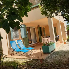 L'Oliveraie: Apartment with Terrace and View - Image 2