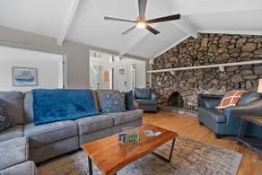 Large Home|Deck w/views|Game Room |Grill&Fire Pit - Image 4