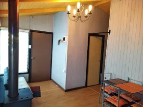 Interior cabin for 4 people - Image 4