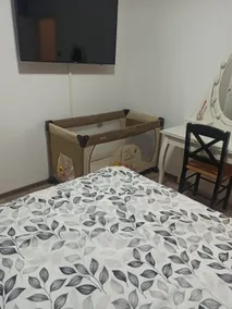Bobby House - Image 4