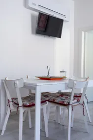 Apartment with balcony - Image 5