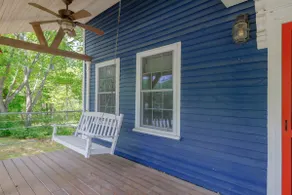 Old Maine style w/ modern amenities - dog friendly - Image 3