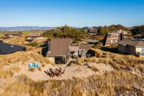 Beachfront Paradise in Pajaro Dunes - Image 4