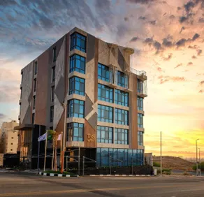 Saden T3S Alwaha 2BR Apt A7 - Image 2