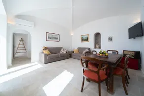 Ancient tower with SPA, Amalfi - Image 3