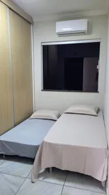 Apartment with double hydro, air-conditioning and garage - Image 2