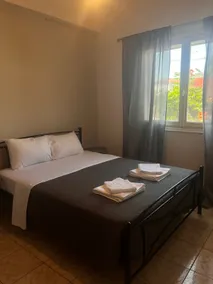 Central Village House - Image 3