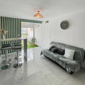 Seaside Getaway in Cap d'Agde - Image 5