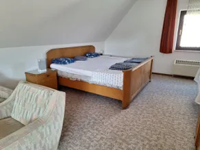 Furnished Apt. Central location - Image 5
