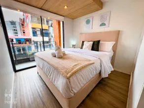 We • Charming flat w/ terrace & top location - Image 4