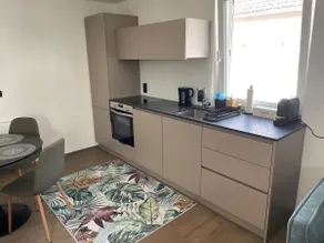 Idyllic suite near the city center - Image 2