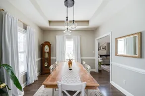 The Wyndsong - Cozy Patio, Fire Pit and Work Space! - Image 4