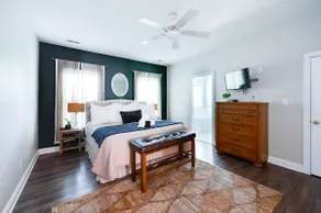 The Wyndsong - Cozy Patio, Fire Pit and Work Space! - Image 2