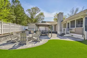 Bayfront Oasis Vacation Rental - Image 3