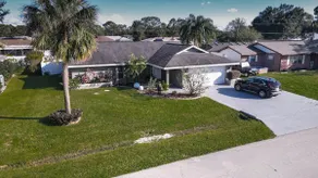 Serenity pool Luxury Home - Image 2