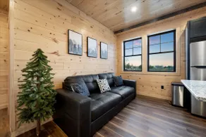 Trailside Lodge #1 – On ATV Trail - Image 3