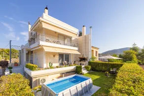 Santa Barbara 2fl Home w. Garden and Intex Pool - Image 4