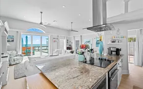Beachfront Cottage - Seagrape - Image 3