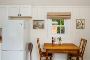 Evergreen Cozy Cottage Near Lake Michigan - Image 4
