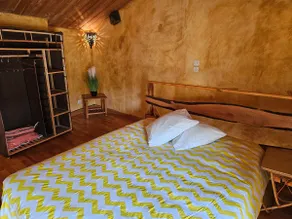 Cozy and atypical house - Image 3