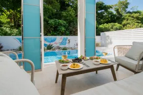 20-minute drive to a certain theme park. Luxury resort villa with karaoke and pool - Image 5