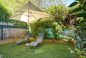 House, air conditioning, garden, parking, near the center - Image 3