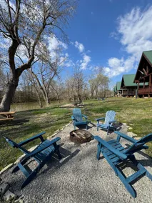 Geno and Rocco's at Rough River, Lake Front Cabin - Image 3