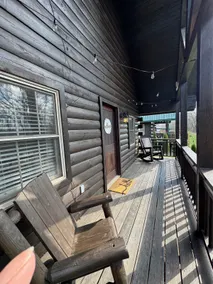 Geno and Rocco's at Rough River, Lake Front Cabin - Image 2