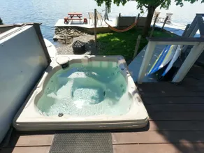 Scenic 3B/3B Lake Home w/ Dock, Hot Tub, and Sauna - Image 3