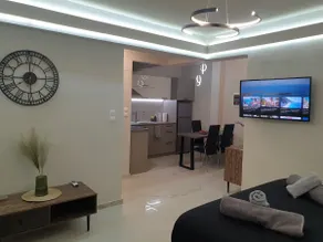 BlackGeorge Apartment - Image 3