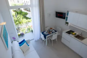 Residenza Ottaviano Boutique Apartment N1 - Image 5