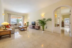 Azure Dream: Lux 4-Bed Villa with Pool, Sea View & Garage - Image 3