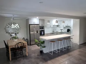 Entire Family Beach House Awaits - Image 3